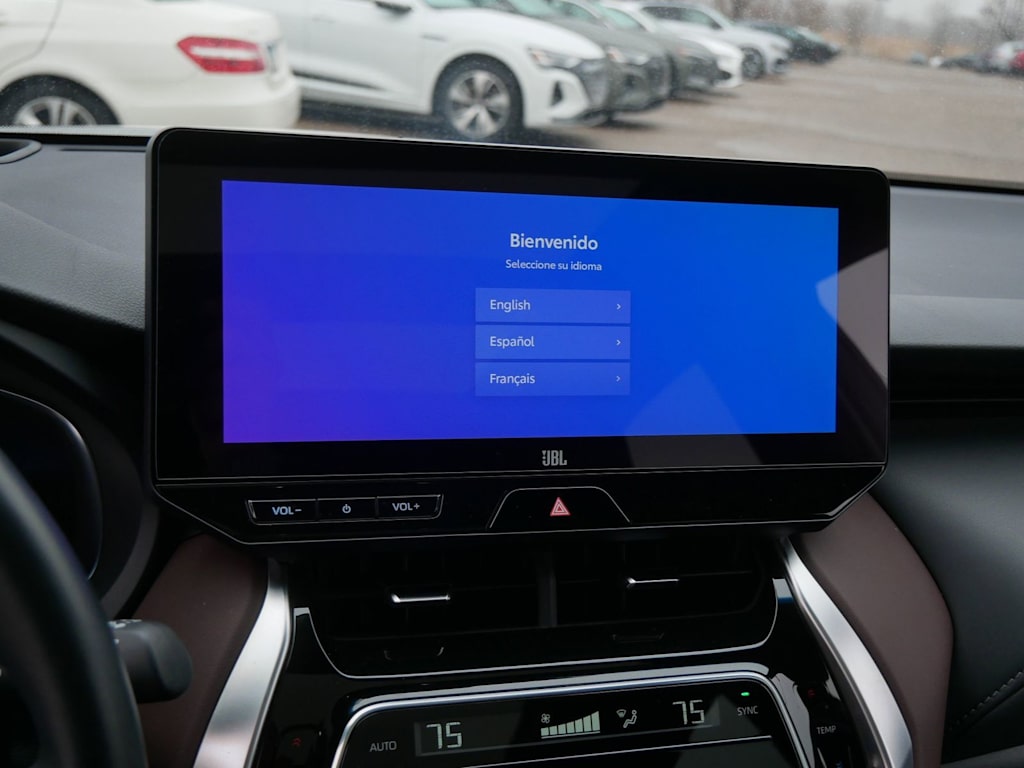 Thumbnail: 2024 Toyota Venza - 26