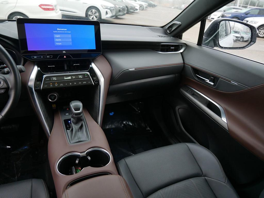 Thumbnail: 2024 Toyota Venza - 10