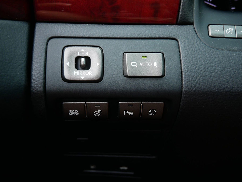 Thumbnail: 2011 Lexus LS - 19