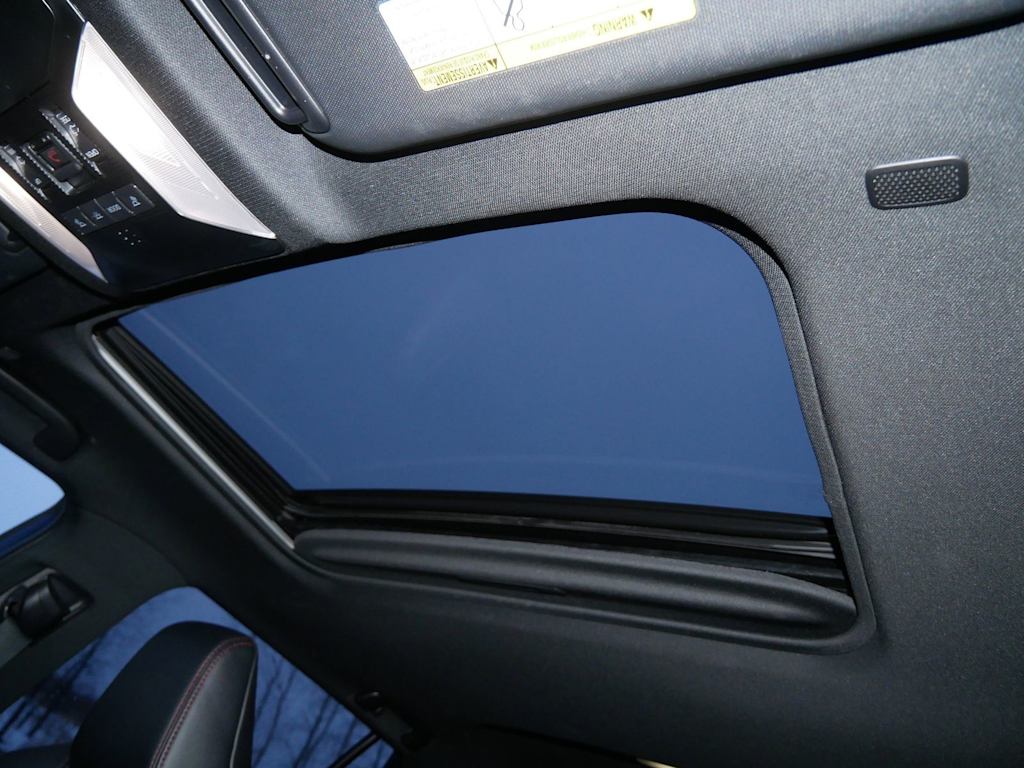 Thumbnail: 2023 Toyota RAV4 - 22