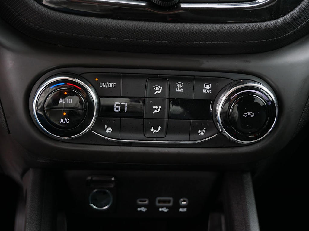 Thumbnail: 2021 Chevrolet TrailBlazer - 21