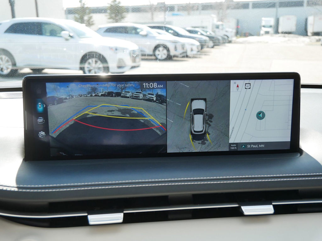 Thumbnail: 2023 Genesis GV70 - 19