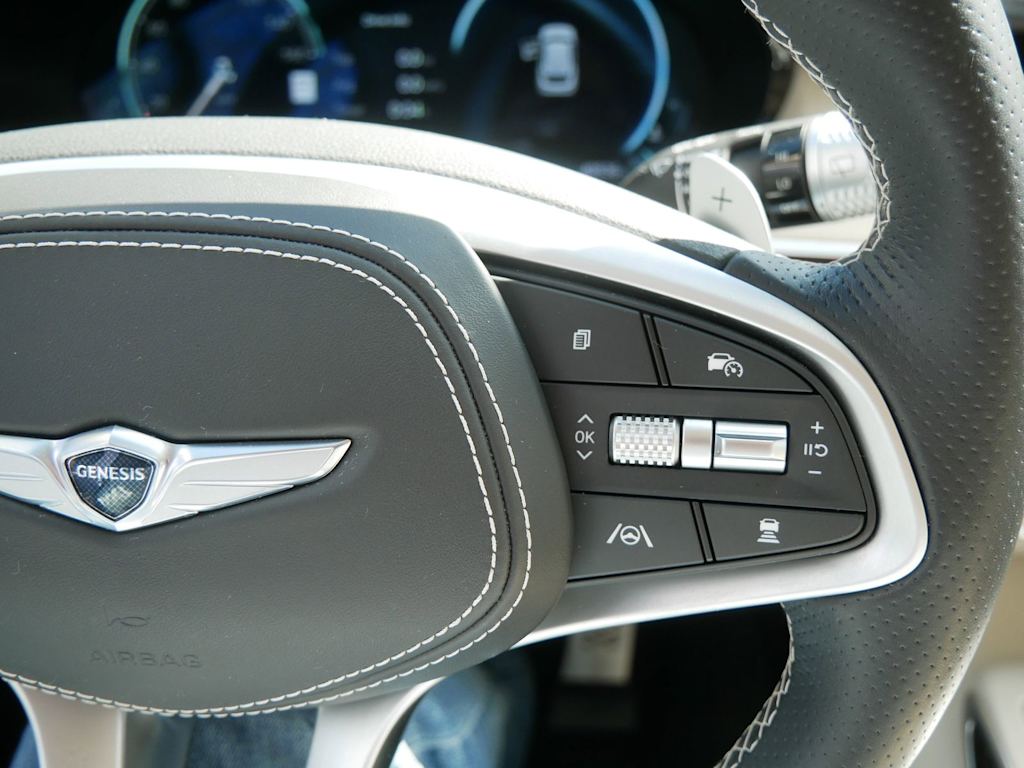 Thumbnail: 2023 Genesis GV70 - 27