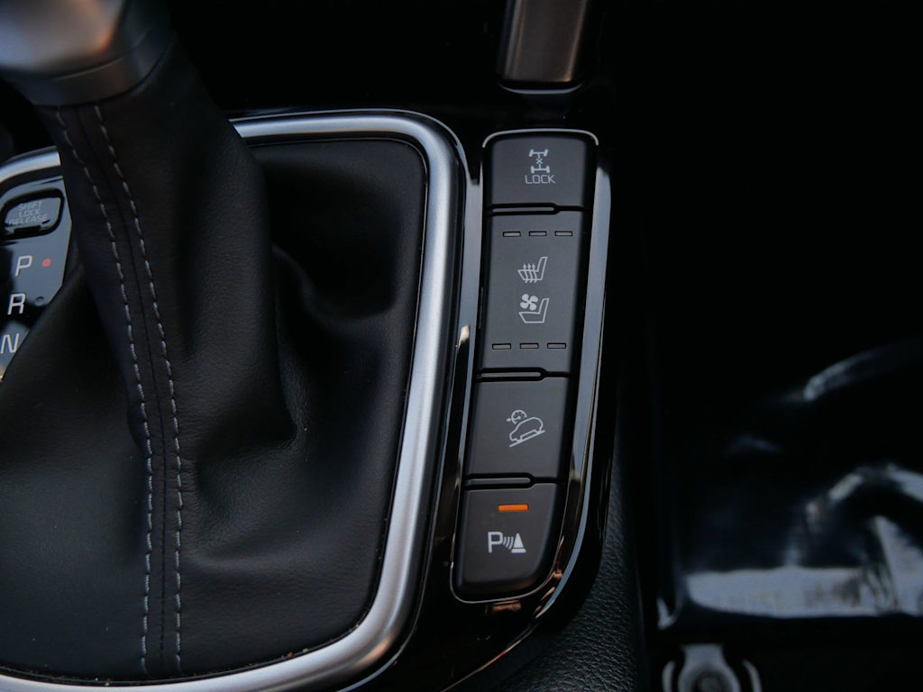 Thumbnail: 2025 Kia Seltos - 21