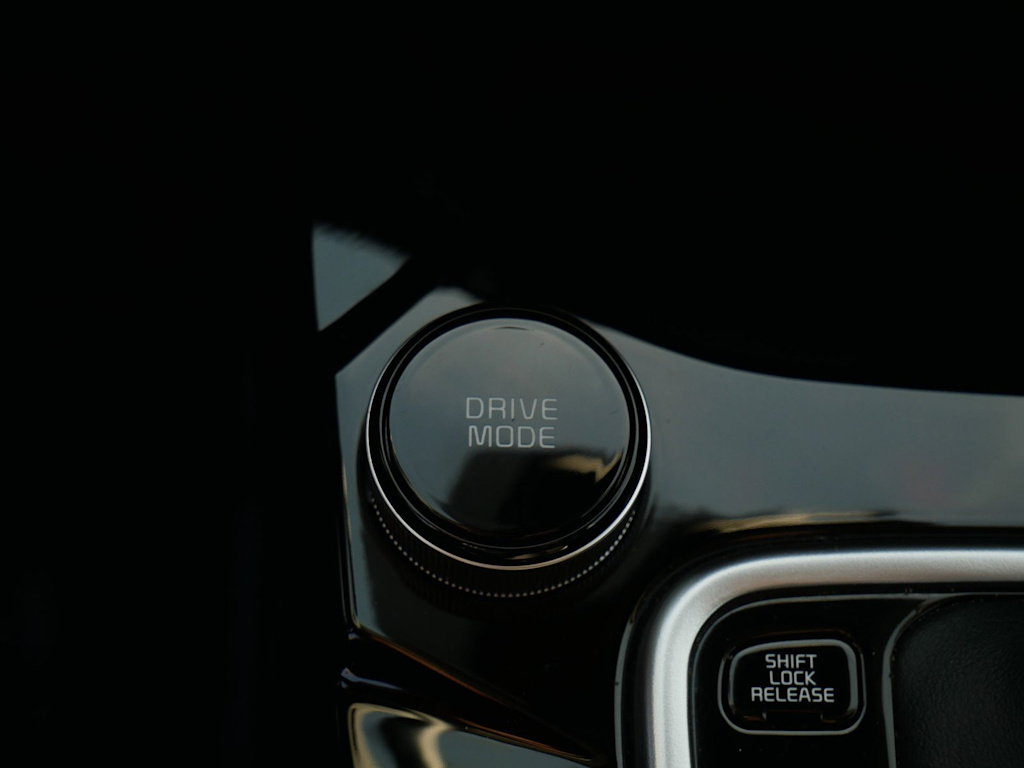 Thumbnail: 2025 Kia Seltos - 22