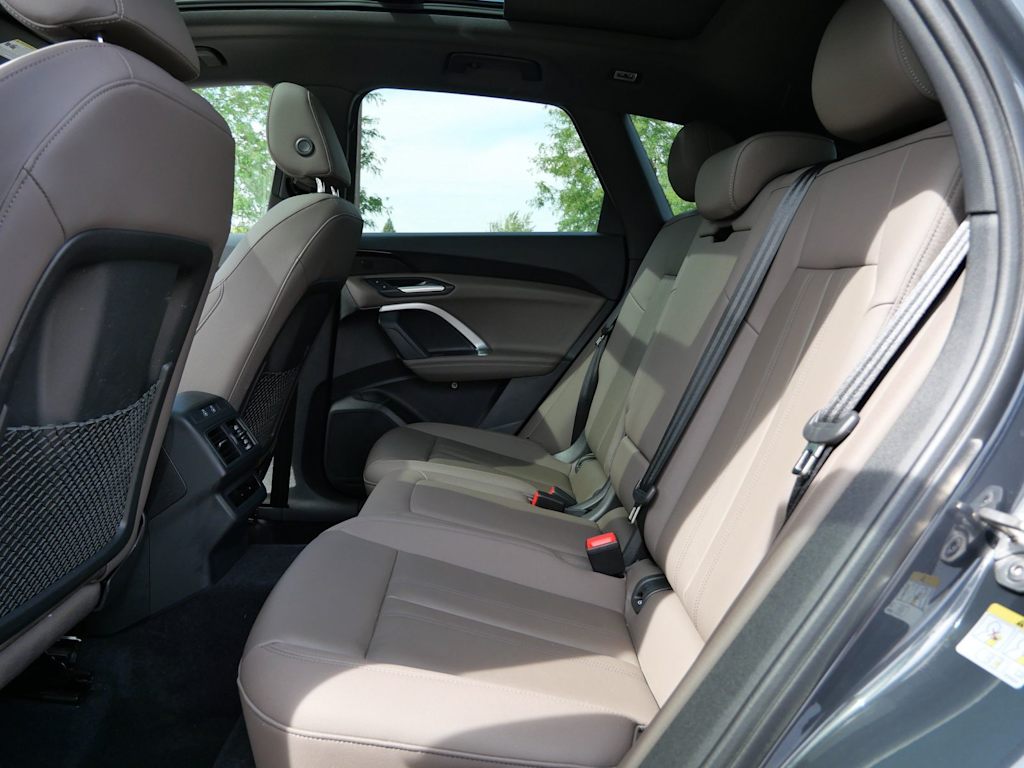Thumbnail: 2025 Audi Q5 - 7