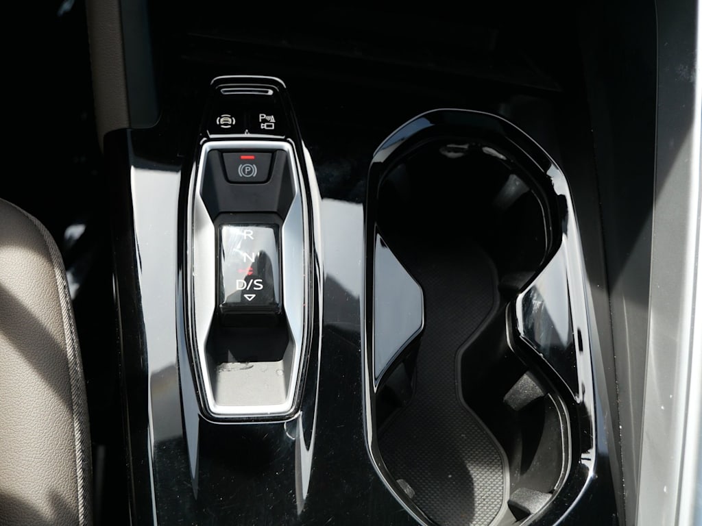 Thumbnail: 2025 Audi Q5 - 9