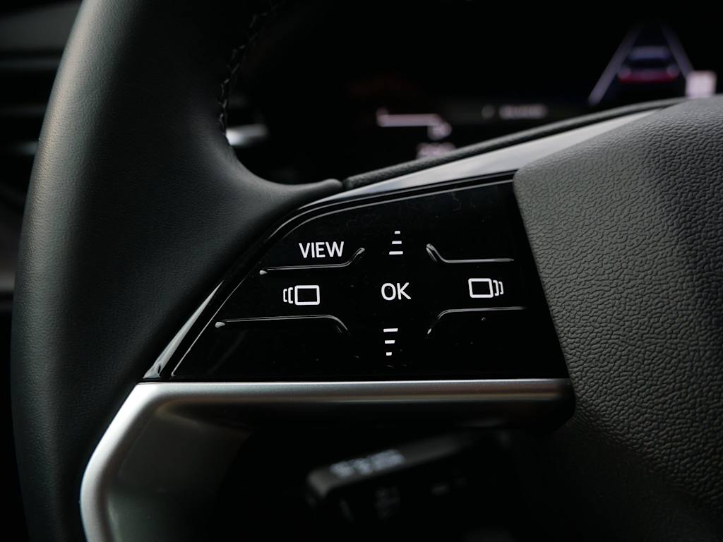 Thumbnail: 2025 Audi Q5 - 24