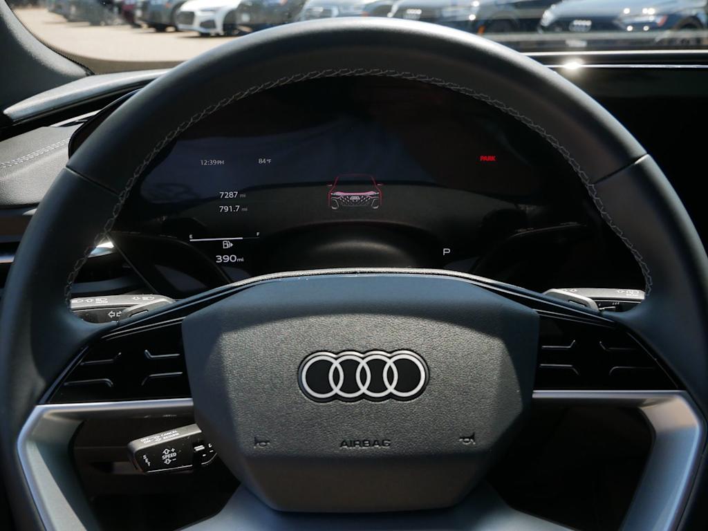 Thumbnail: 2025 Audi Q5 - 24