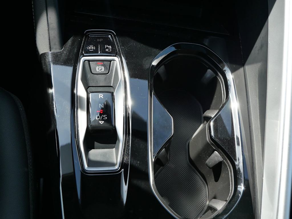 Thumbnail: 2025 Audi Q5 - 8