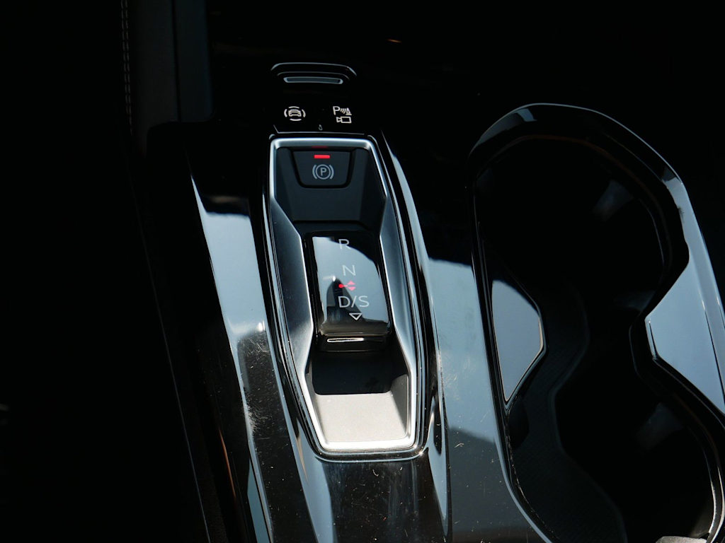Thumbnail: 2025 Audi Q5 - 10
