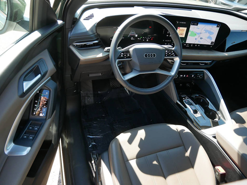 Thumbnail: 2025 Audi Q5 - 2