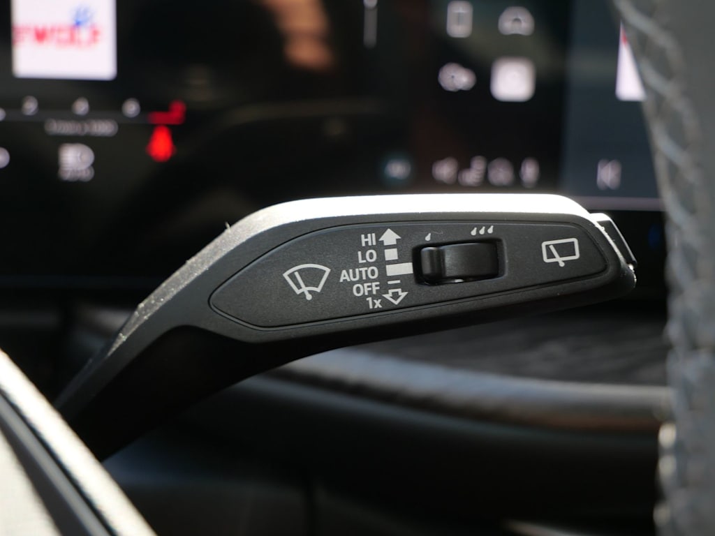 Thumbnail: 2025 Audi Q5 - 25