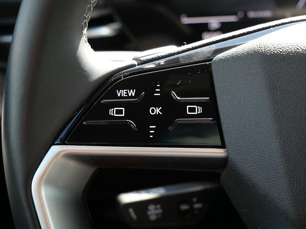 Thumbnail: 2025 Audi Q5 - 22