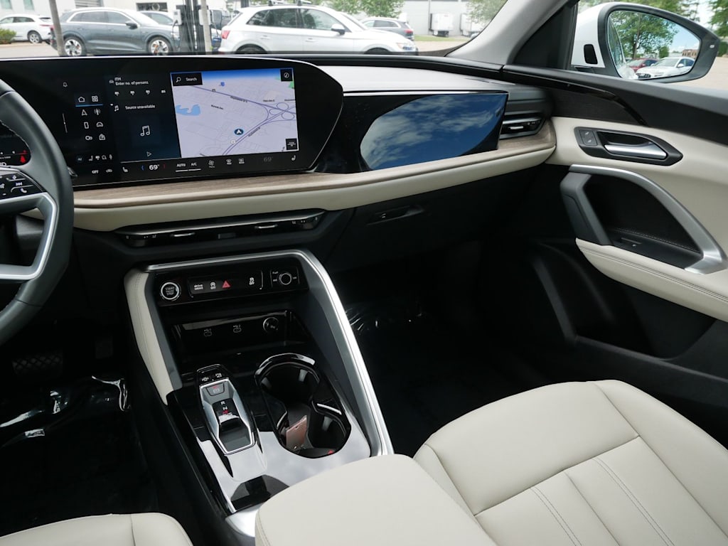 Thumbnail: 2025 Audi Q5 - 11