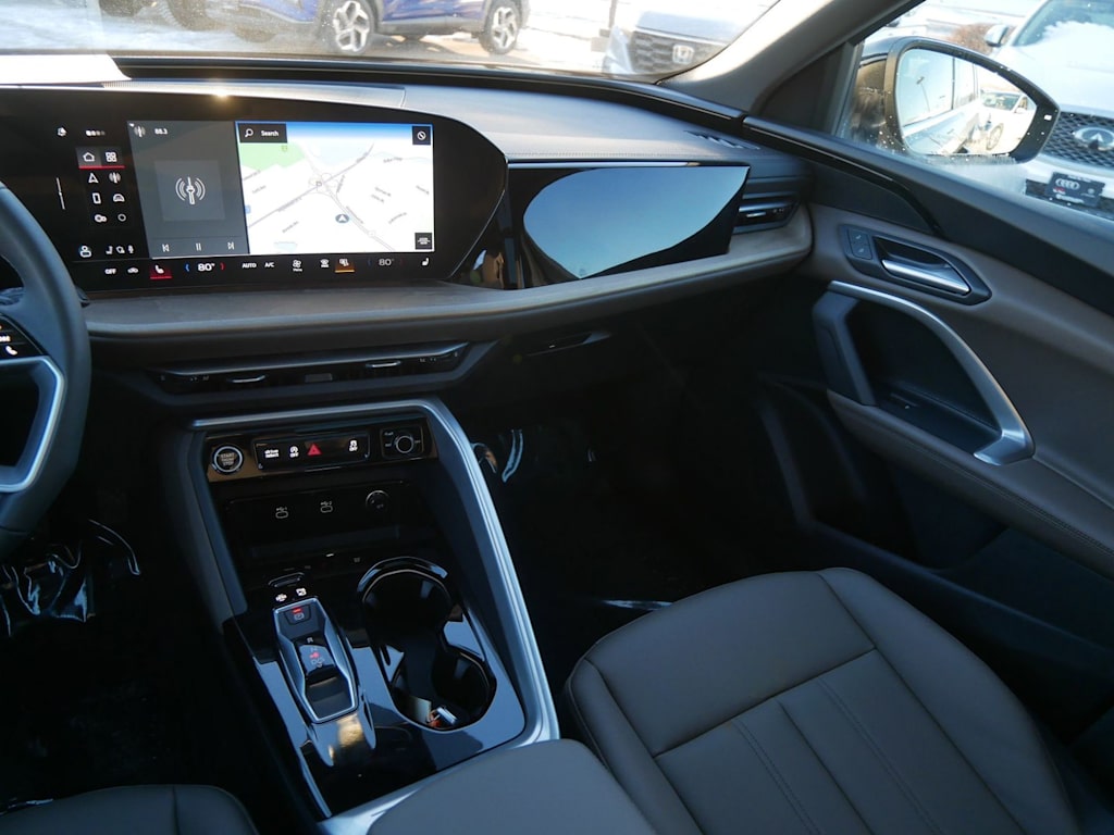 Thumbnail: 2025 Audi Q5 - 10