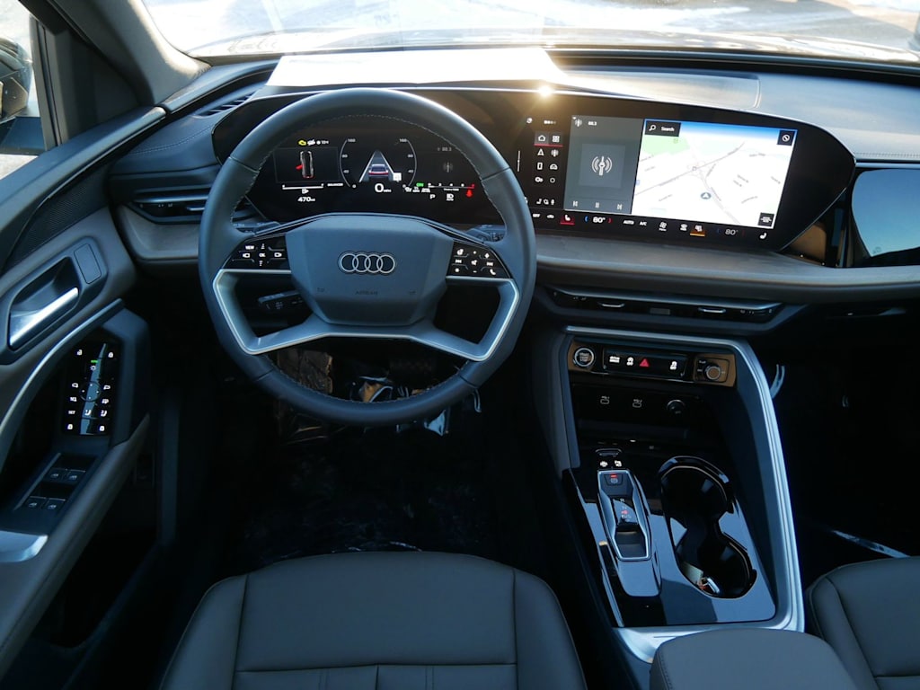 Thumbnail: 2025 Audi Q5 - 6