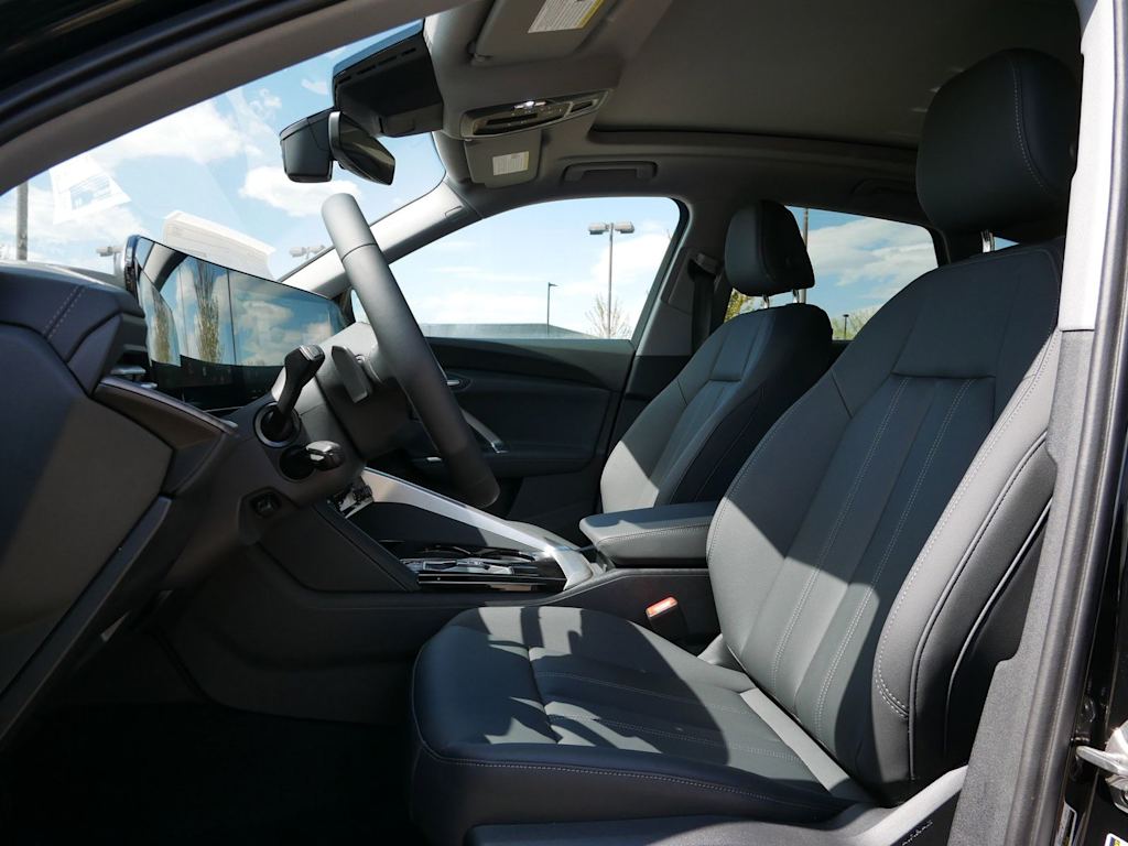 Thumbnail: 2026 Audi Q5 - 9
