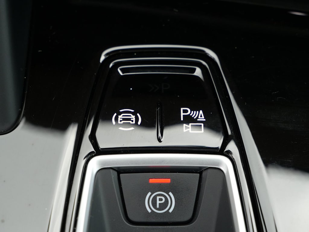 Thumbnail: 2025 Audi Q5 - 21