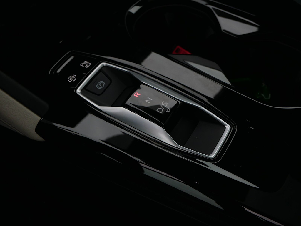 Thumbnail: 2025 Audi Q5 - 12