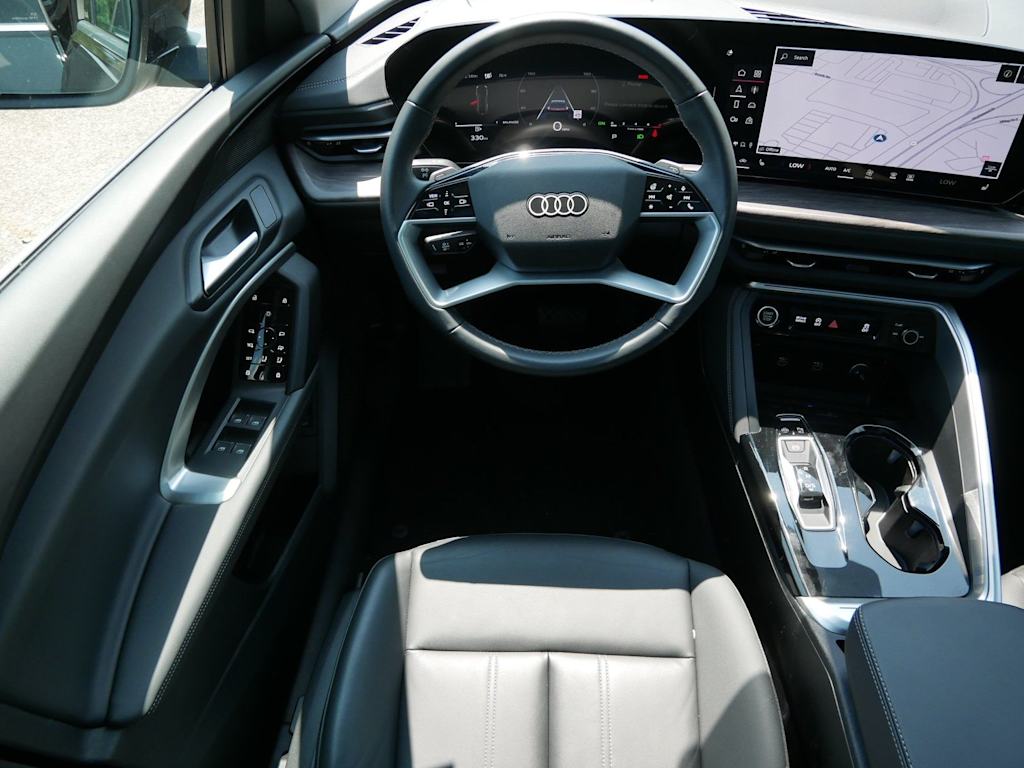 Thumbnail: 2025 Audi Q5 - 2