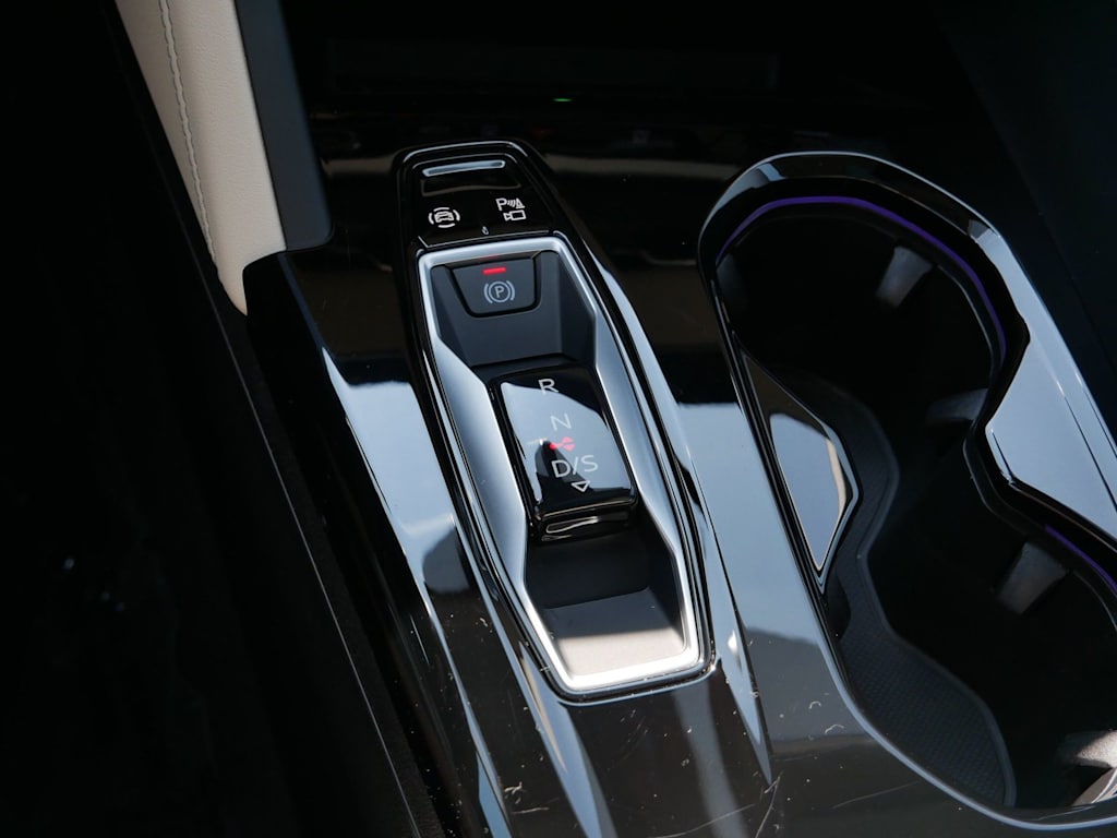 Thumbnail: 2025 Audi Q5 - 10