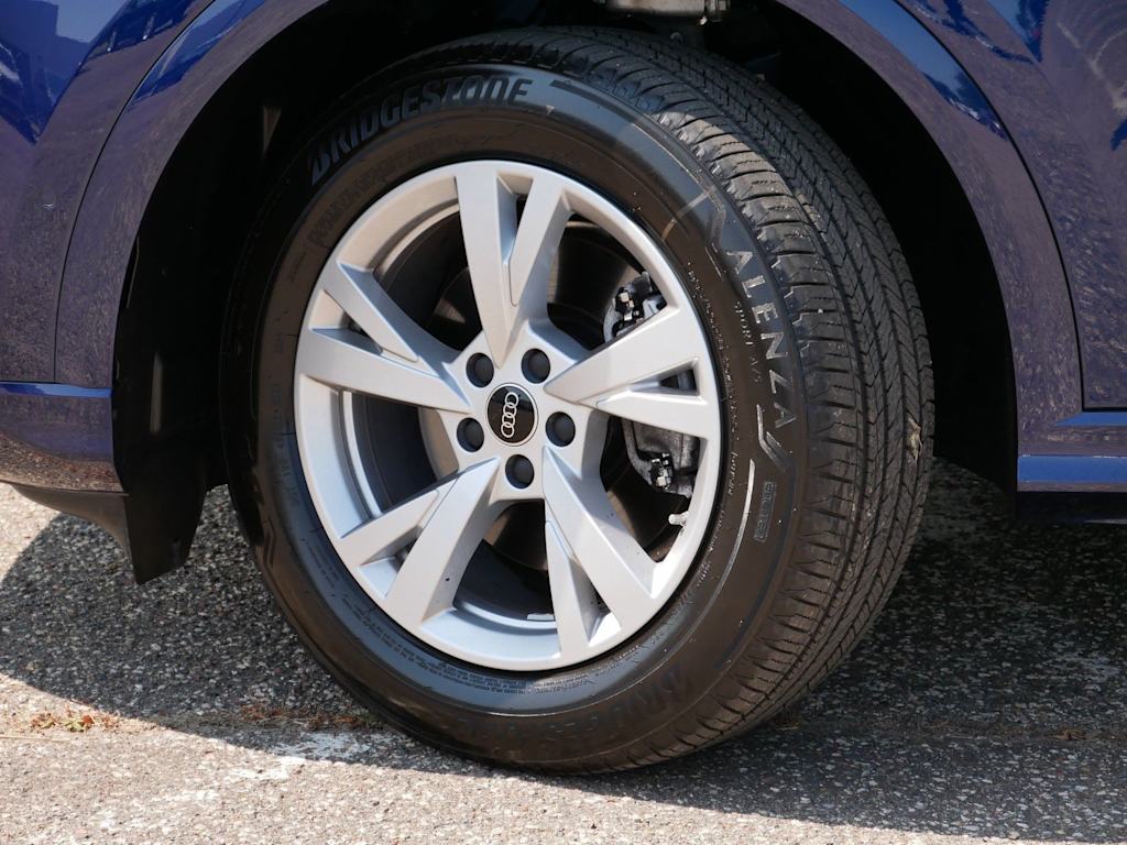 Thumbnail: 2025 Audi Q5 - 5