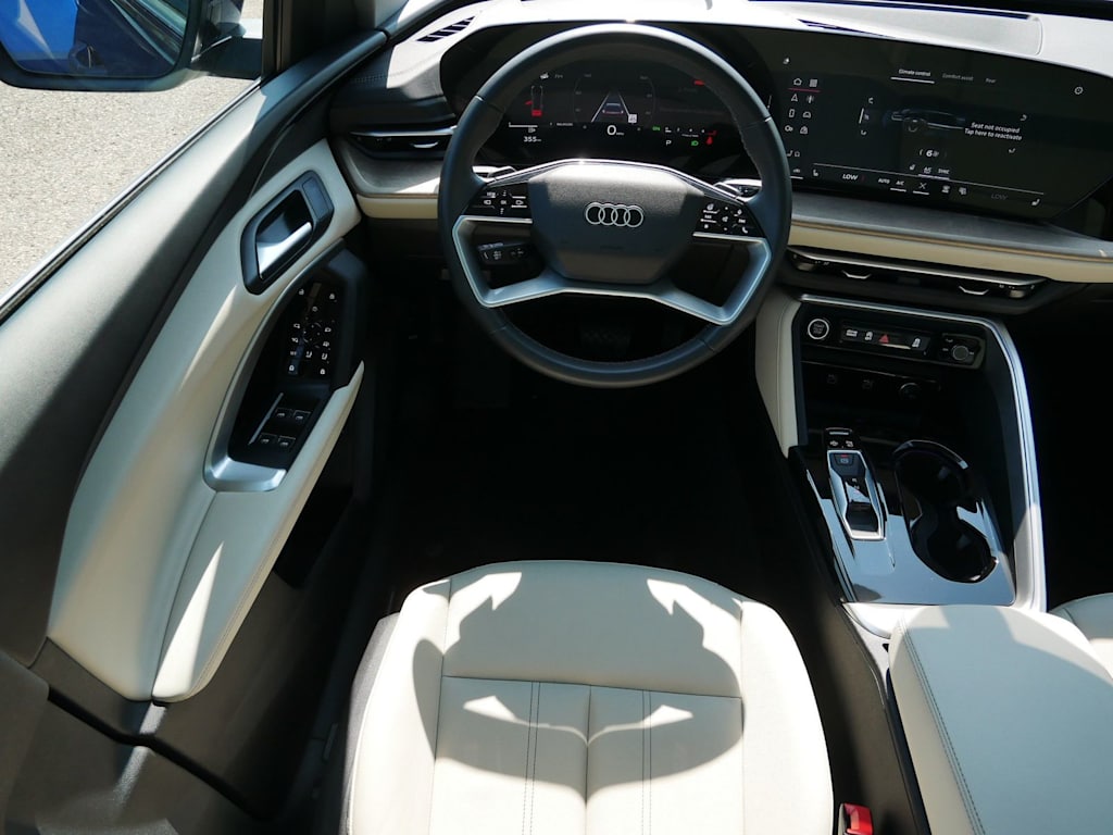 Thumbnail: 2025 Audi Q5 - 2