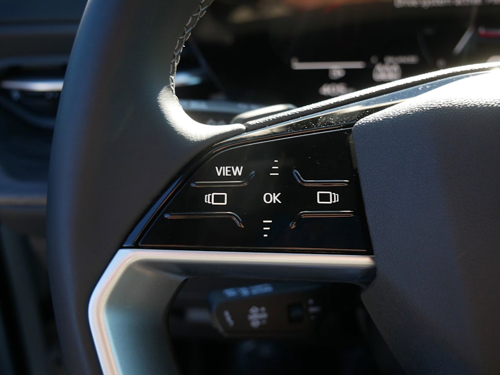 Thumbnail: 2025 Audi Q5 - 23