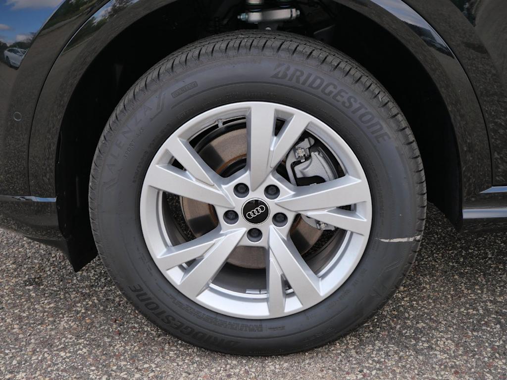 Thumbnail: 2026 Audi Q5 - 5