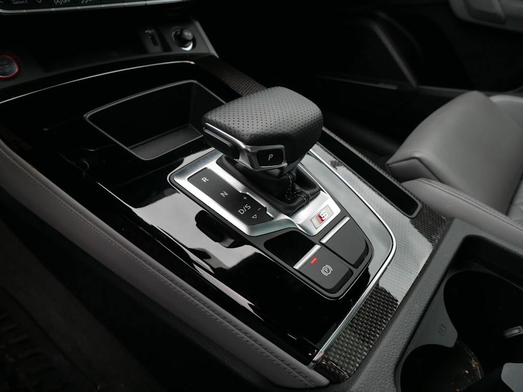 Thumbnail: 2023 Audi SQ5 - 8