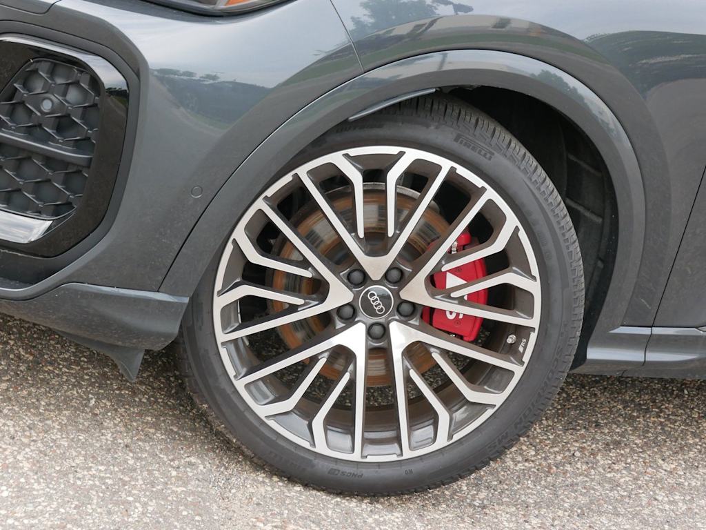 Thumbnail: 2025 Audi SQ5 - 6