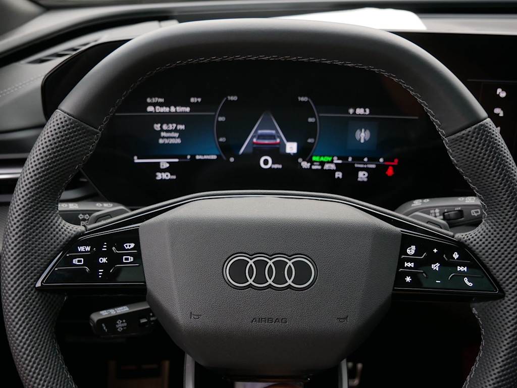 Thumbnail: 2025 Audi SQ5 - 26