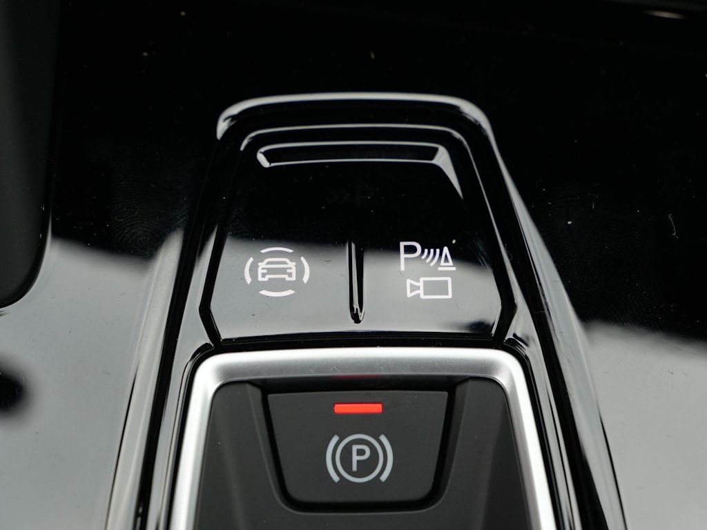 Thumbnail: 2026 Audi SQ5 - 22