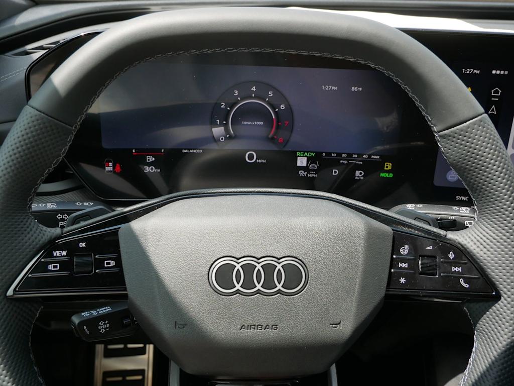 Thumbnail: 2026 Audi SQ5 - 25