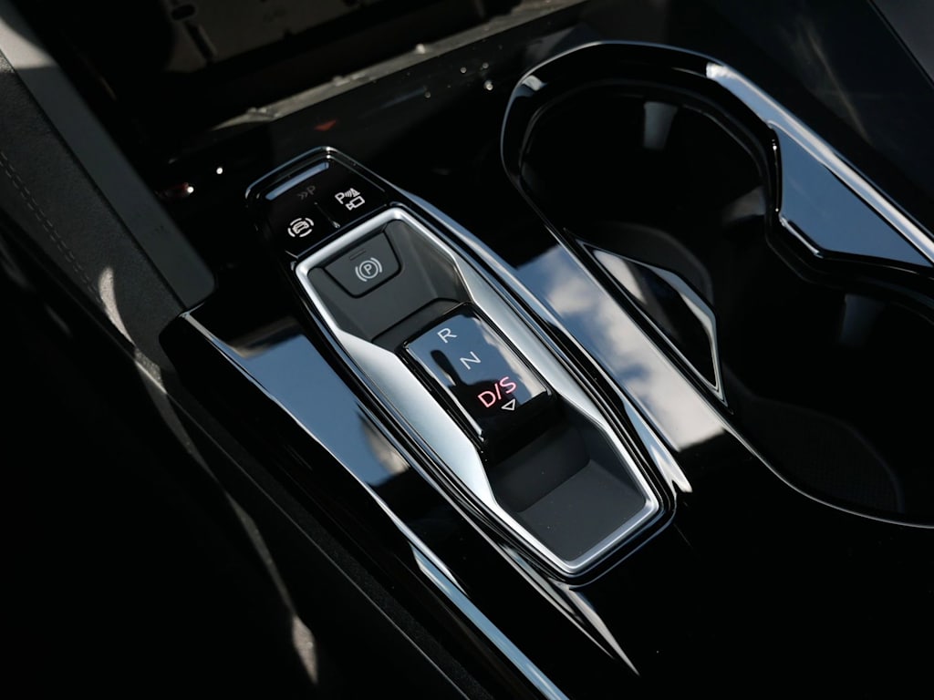 Thumbnail: 2026 Audi SQ5 - 24