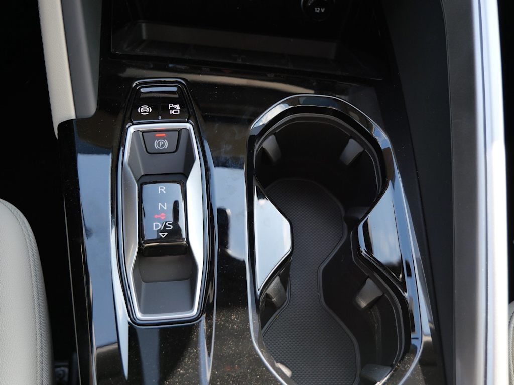 Thumbnail: 2026 Audi Q5 - 8