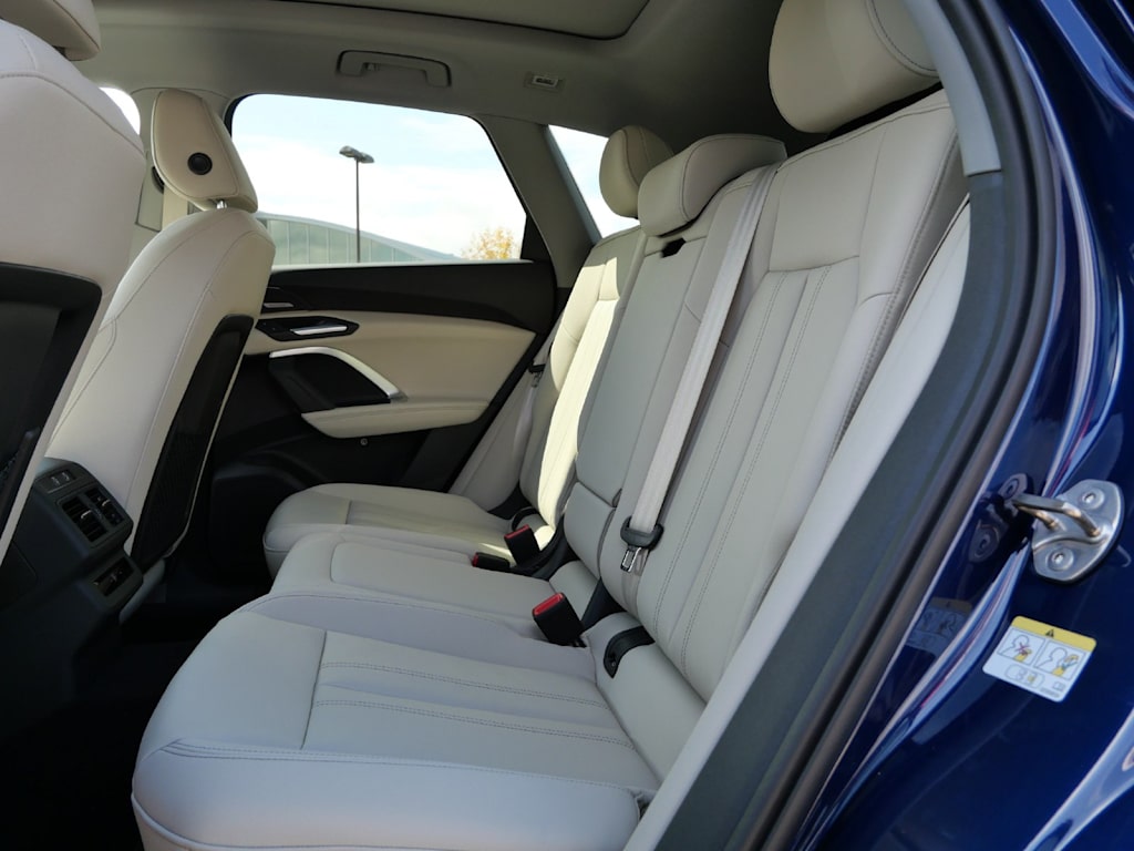 Thumbnail: 2026 Audi Q5 - 6