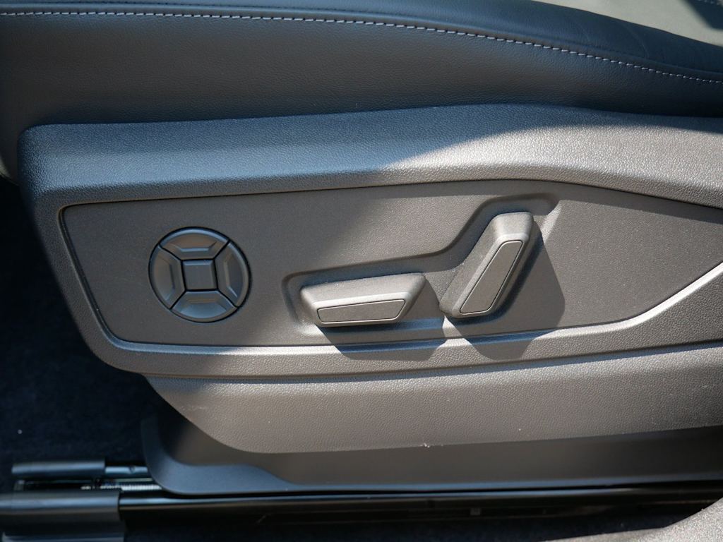 Thumbnail: 2026 Audi Q5 - 17