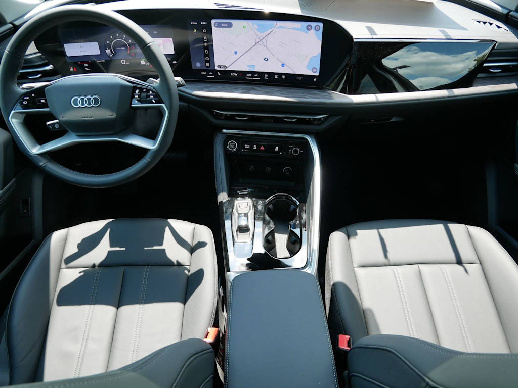 Thumbnail: 2026 Audi Q5 - 9