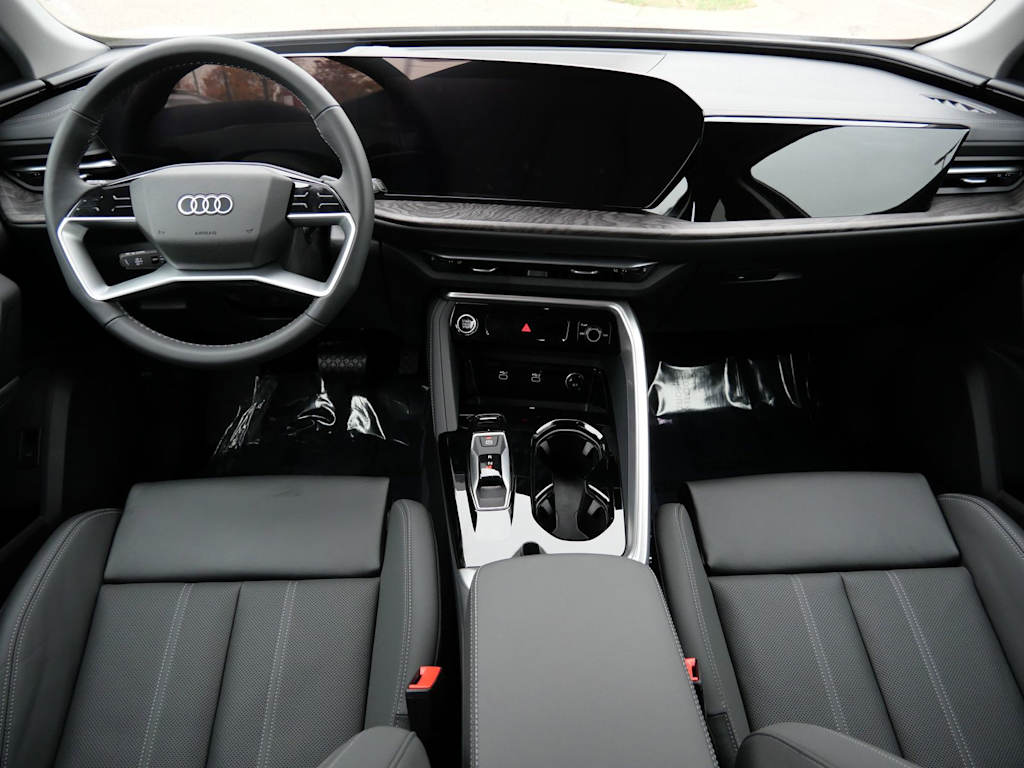 Thumbnail: 2025 Audi Q5 - 2