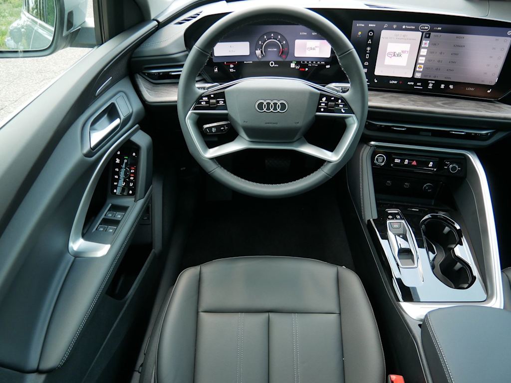 Thumbnail: 2026 Audi Q5 - 5