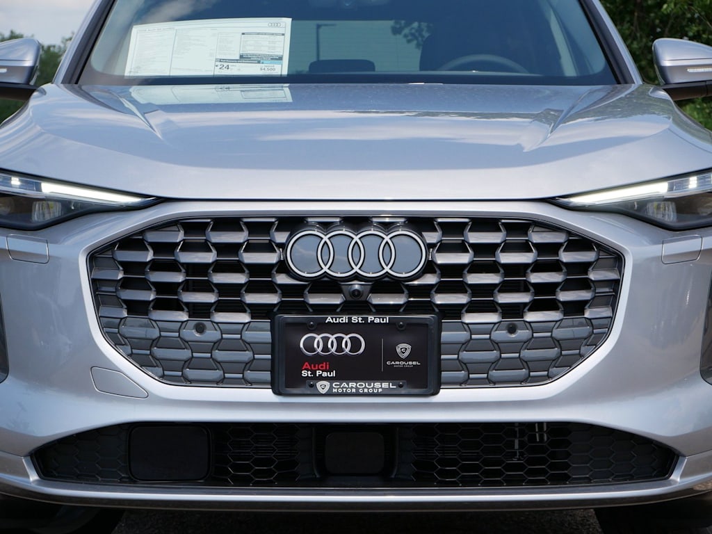 Thumbnail: 2026 Audi Q5 - 16