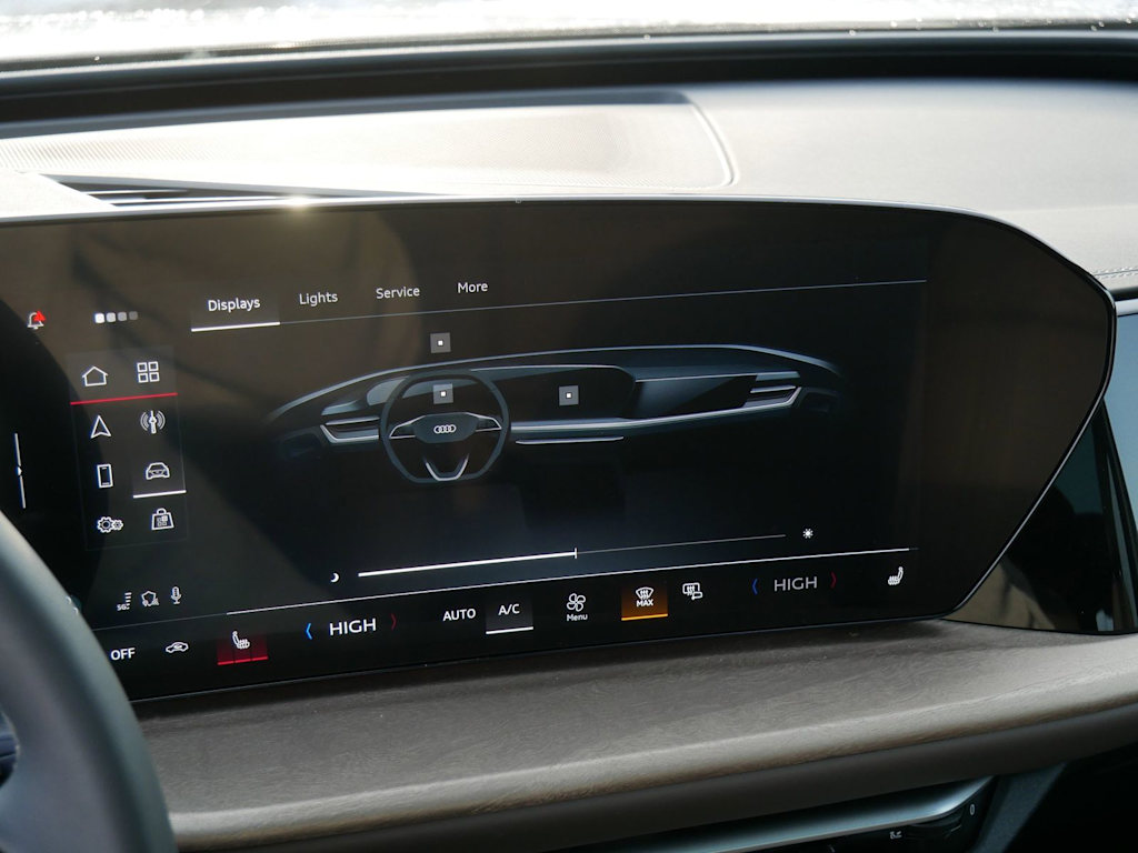 Thumbnail: 2025 Audi Q5 - 18