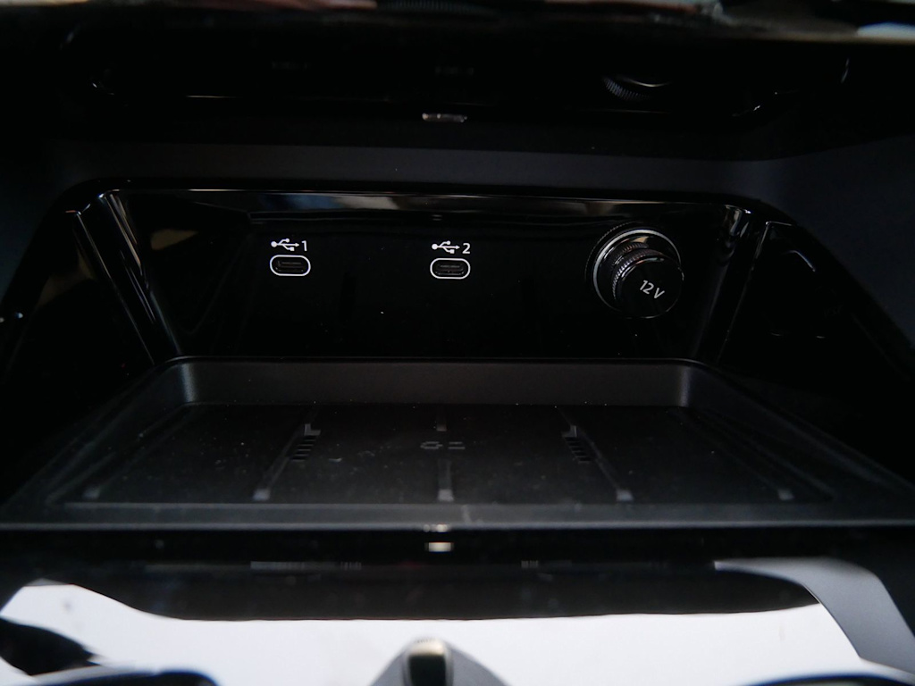 Thumbnail: 2025 Audi Q5 - 21