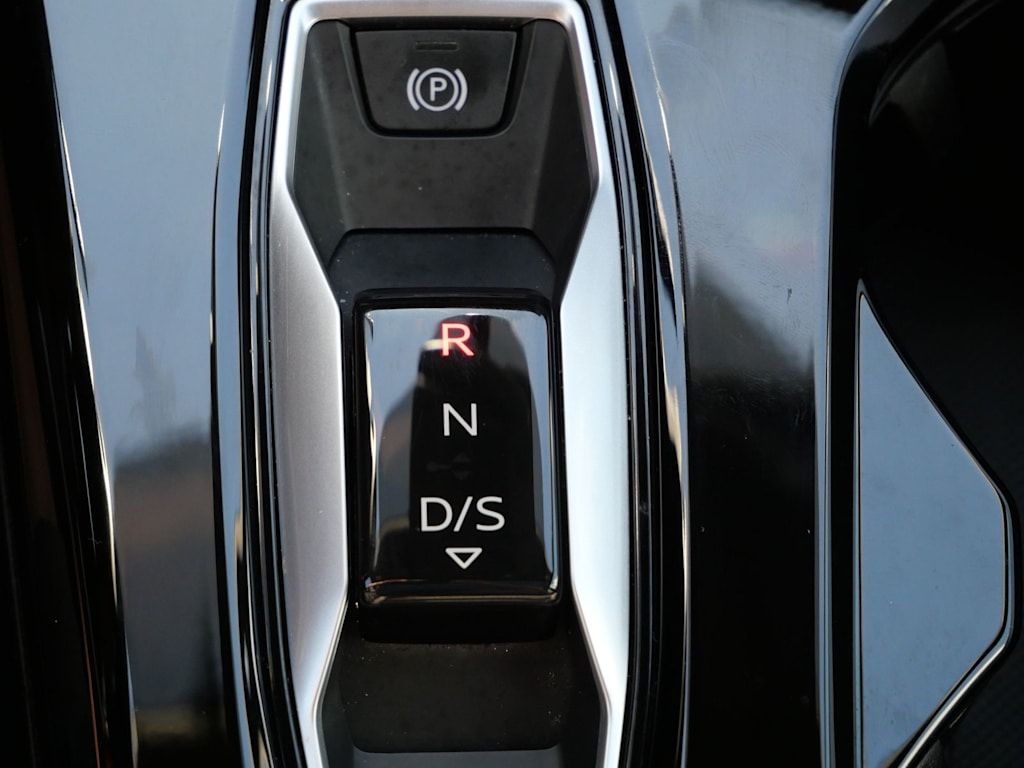 Thumbnail: 2025 Audi Q5 - 26