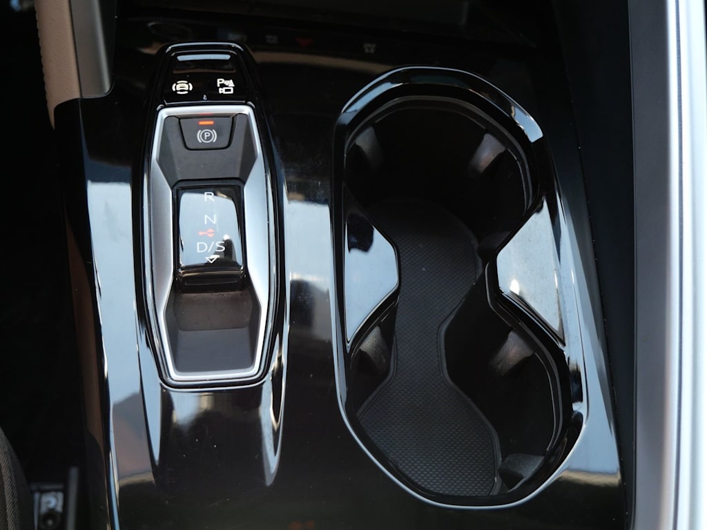 Thumbnail: 2025 Audi Q5 - 9
