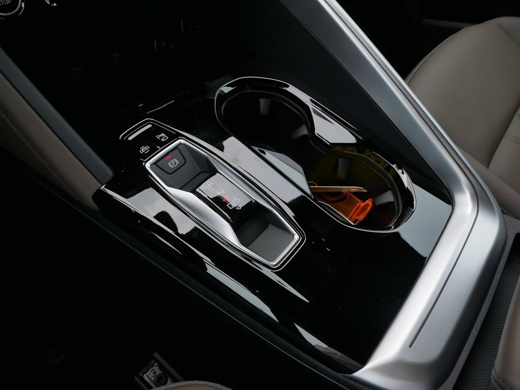 Thumbnail: 2026 Audi Q5 - 12