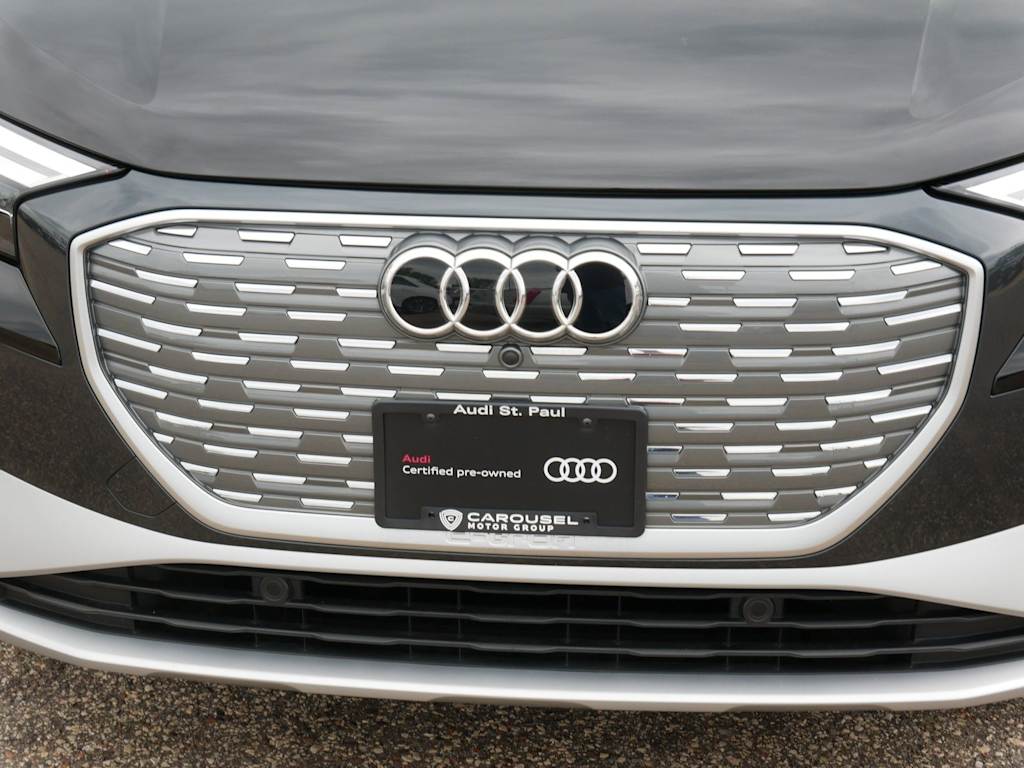 Thumbnail: 2023 Audi Q4 e-tron - 5