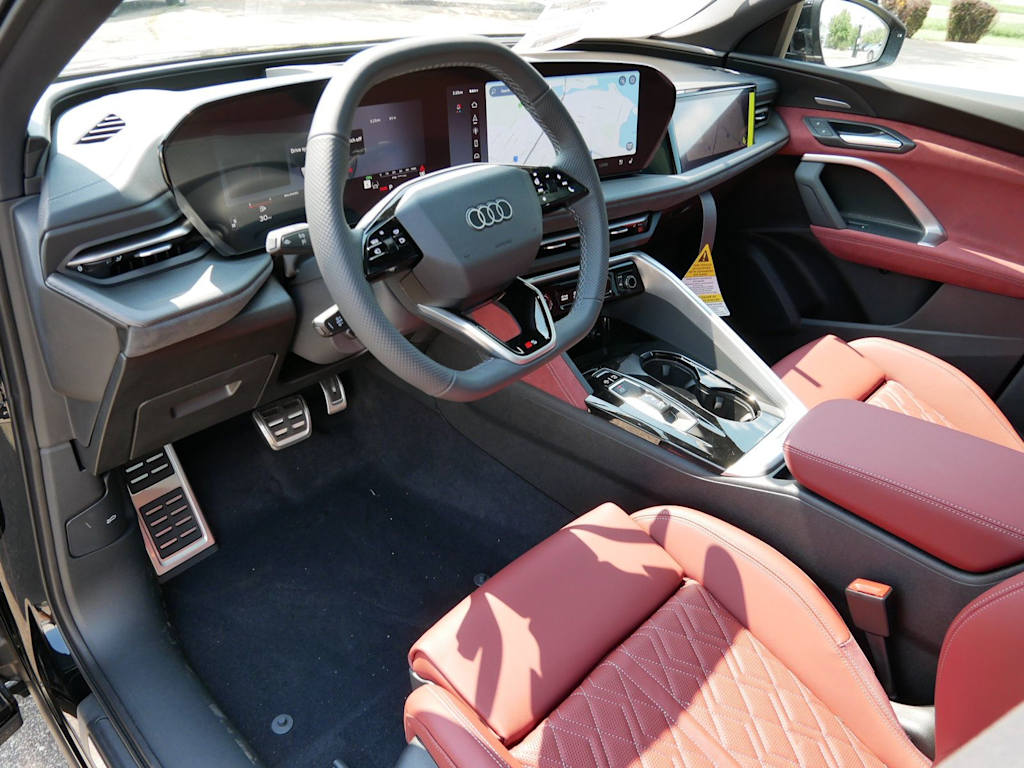 Thumbnail: 2026 Audi SQ5 - 2
